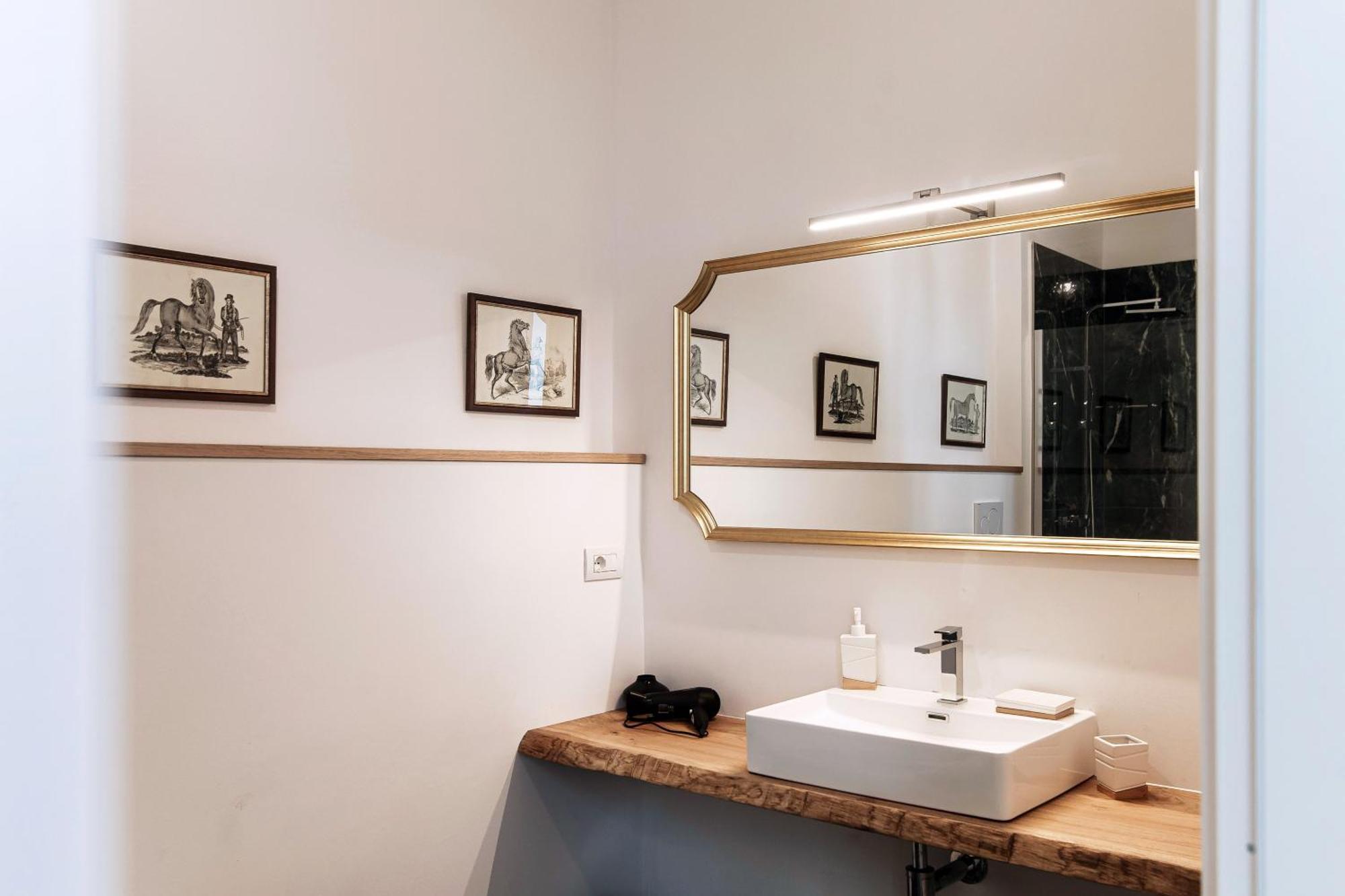 Guesthouse Lake'S Vibes - The House Of Travelers Como Luaran gambar