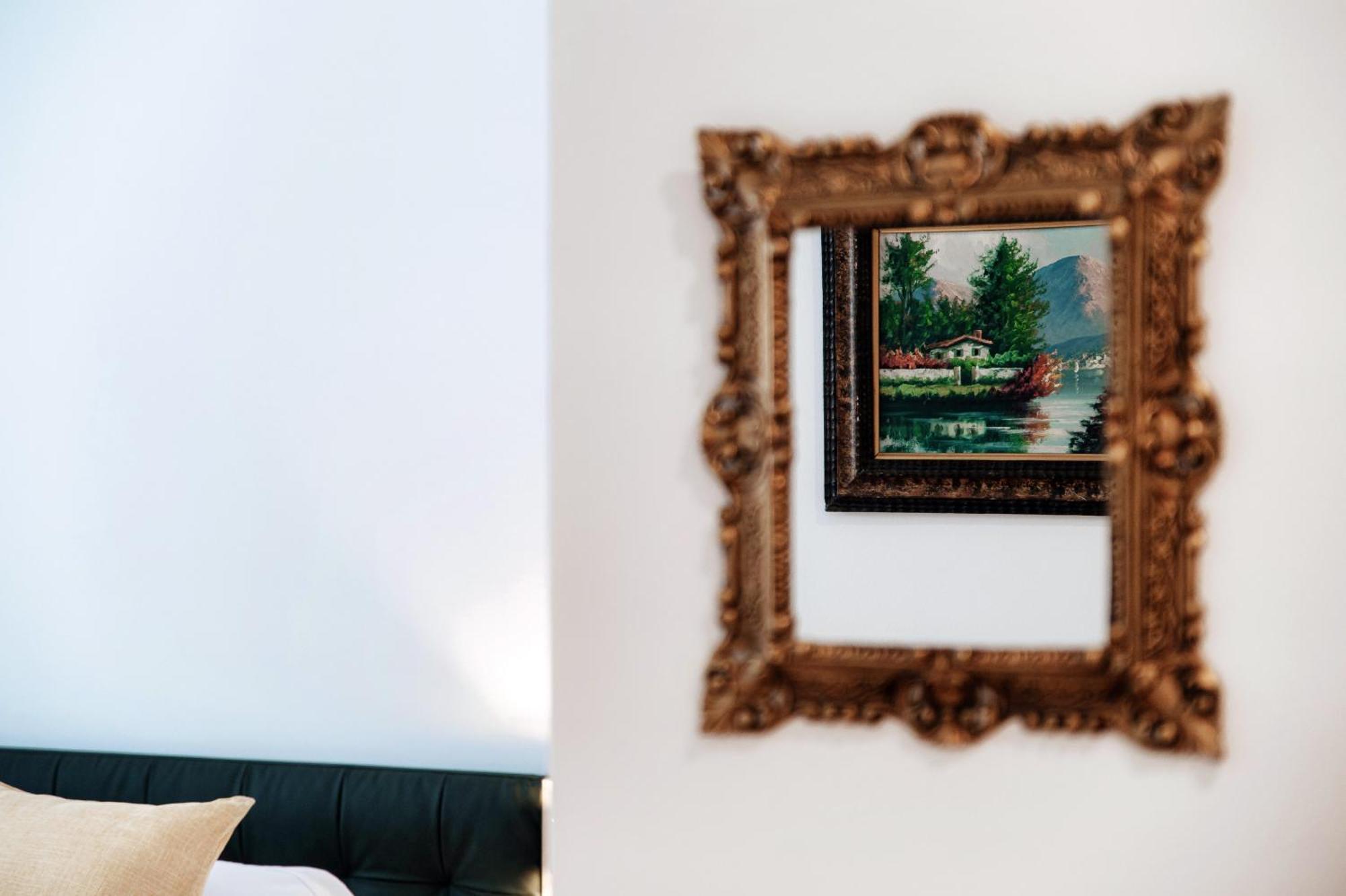 Guesthouse Lake'S Vibes - The House Of Travelers Como Luaran gambar